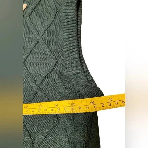 LK Bennett Andrea Cable Knit Sweater Vest in Green - Picture 8 of 9